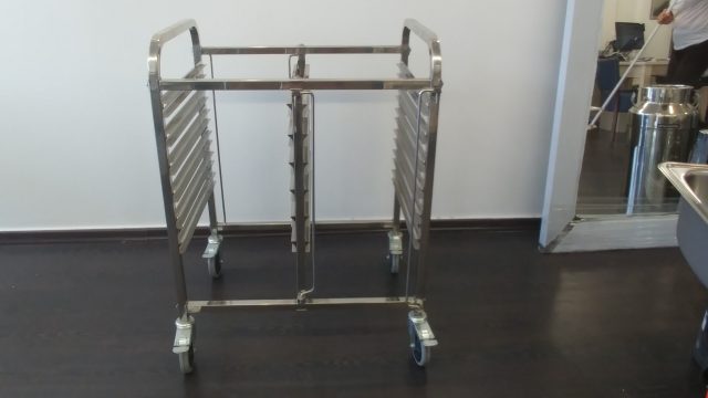 עגלה לגסטרונומים